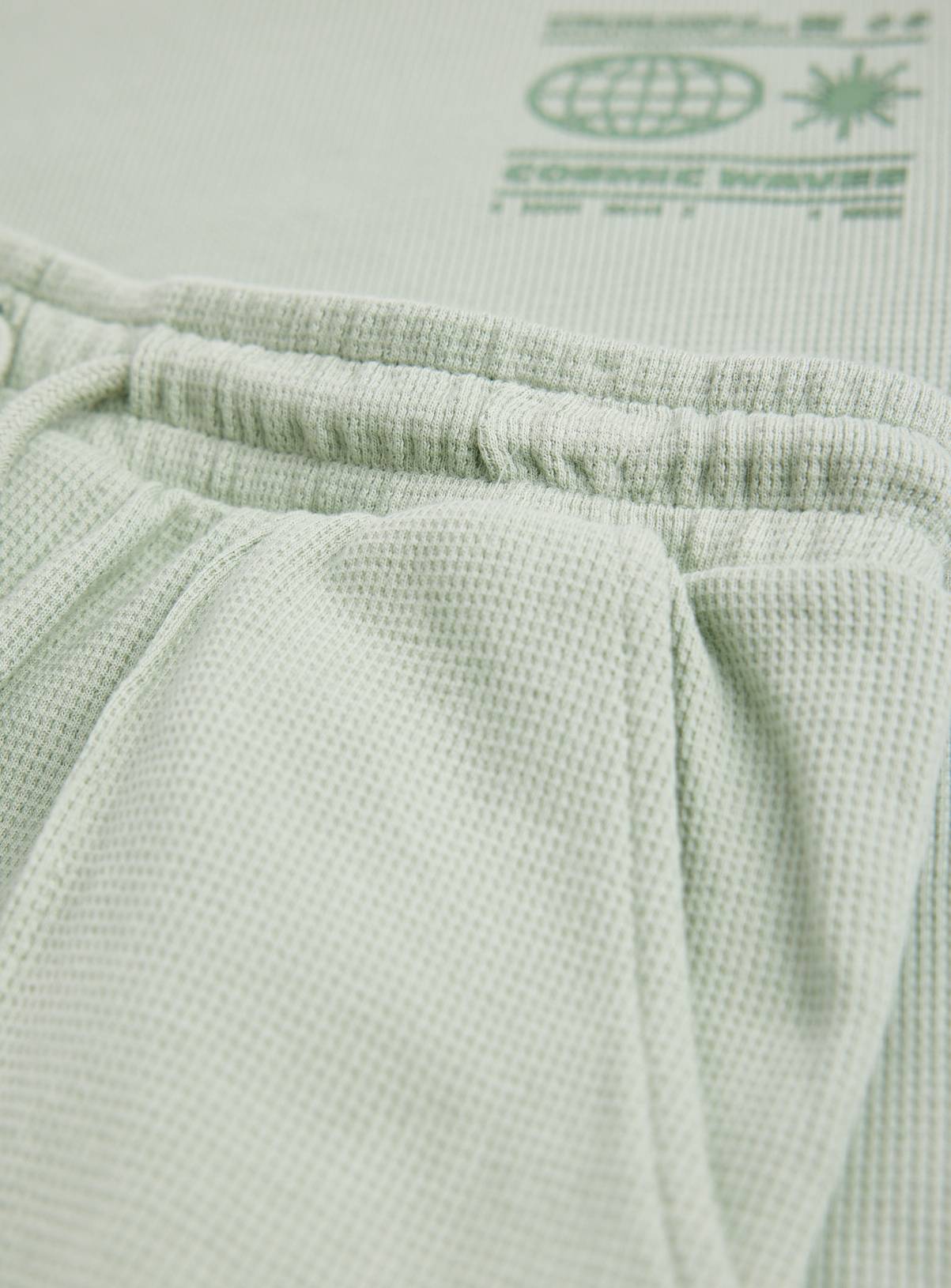 Light Green Cosmic Waves Graphic T-Shirt & Shorts Set 11 years - Image 2